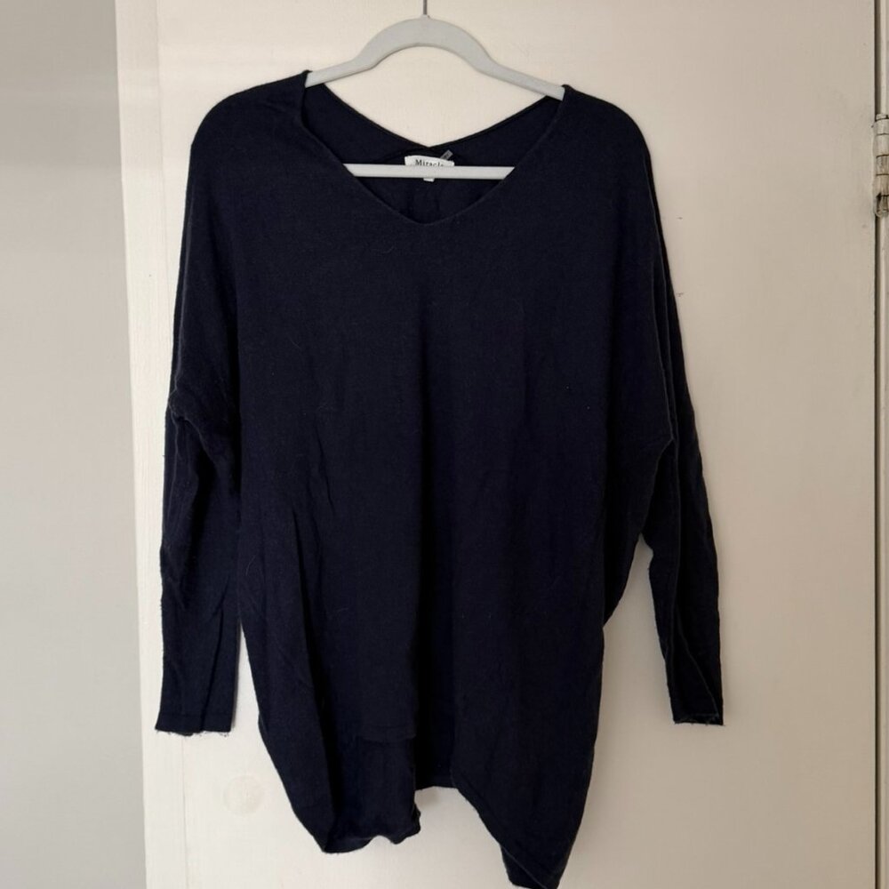 Miracle Womens S/M Light Sweater